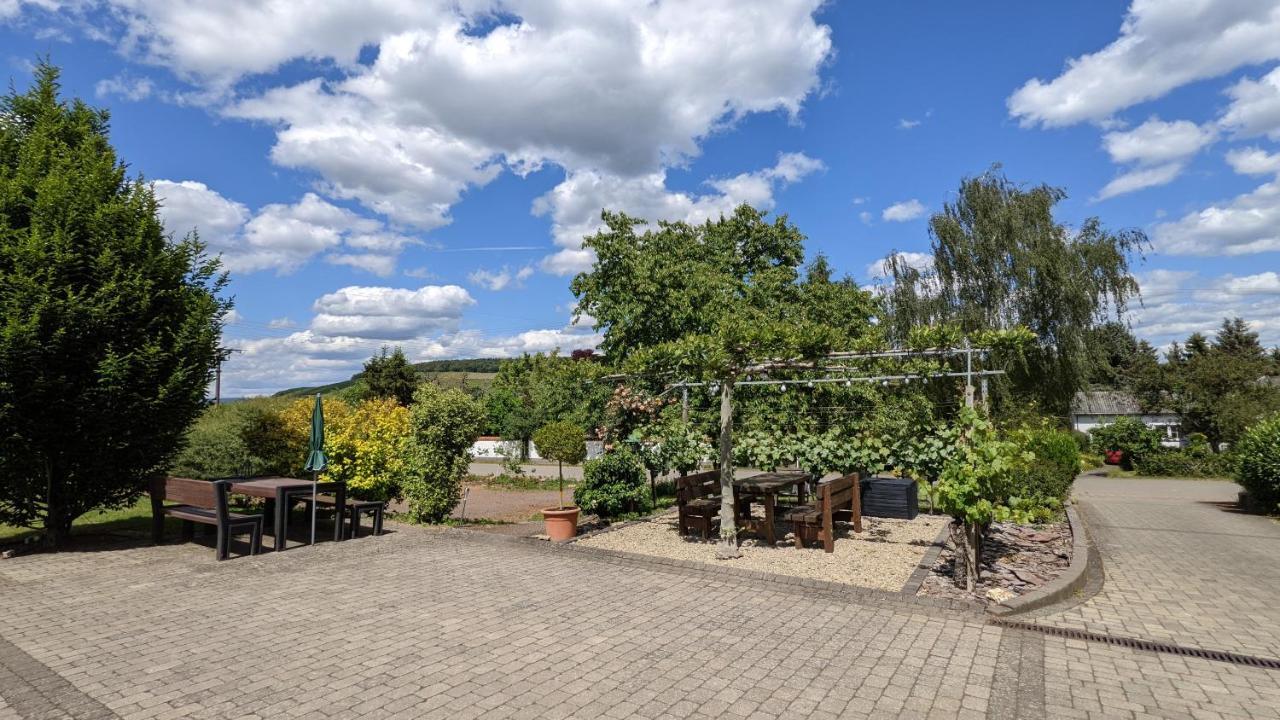 Weingut Harald Ludwig Appartement Osann-Monzel Buitenkant foto